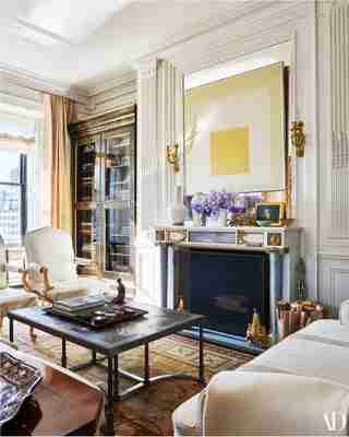 Get the Glamorous Look of this Upper East Side Apartment