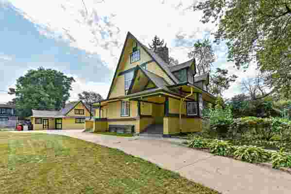 This Frank Lloyd Wright–Designed House Is Listed for Just $175,000