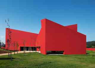 The Most Stunning Red Buildings Around the World