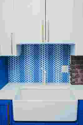 For the Ultimate Custom Backsplash, Use Legos