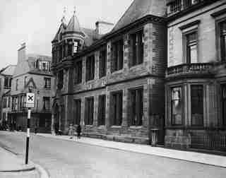 Tour These 9 Beautiful Libraries Commissioned by Andrew Carnegie