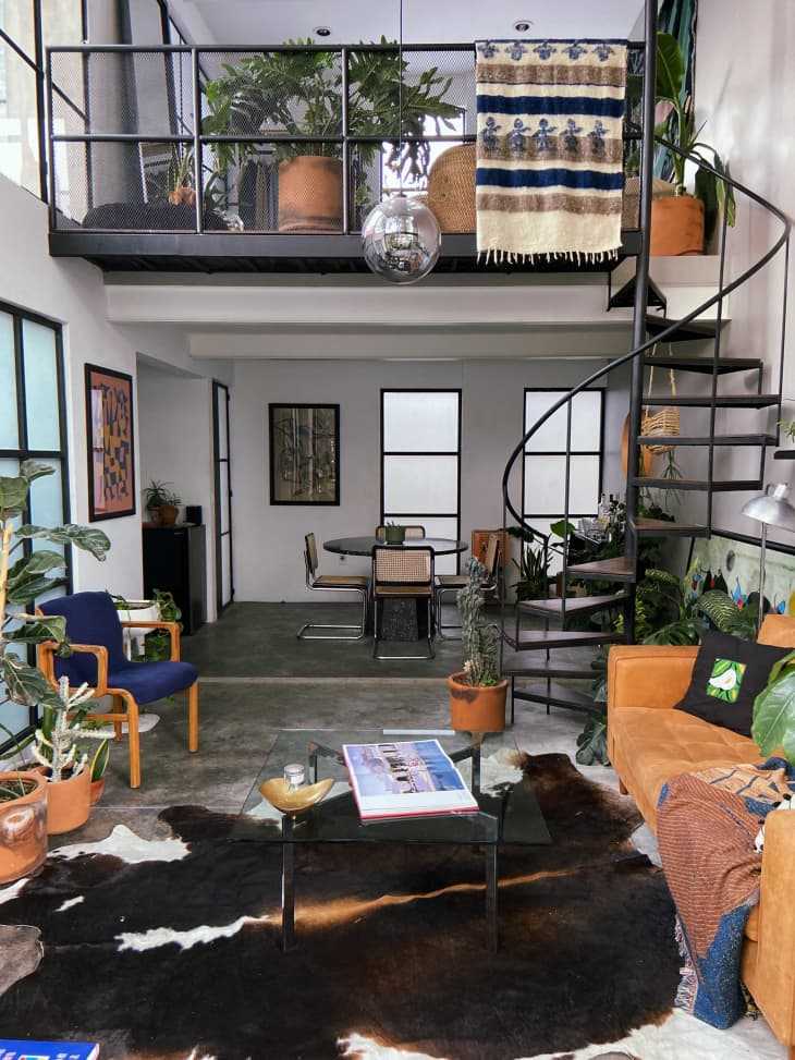 A 575-Square-Foot Mexico City Loft Has the Dreamiest Floor-to-Ceiling Glass Wall